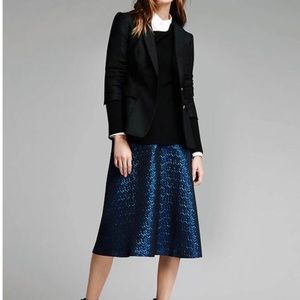 EUC Banana Republic jacquard metallic skirt